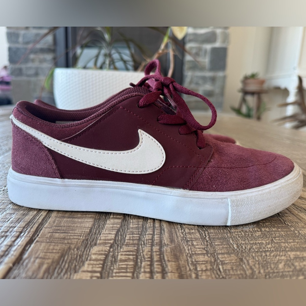 Nike Kids Maroon and White Sneakers